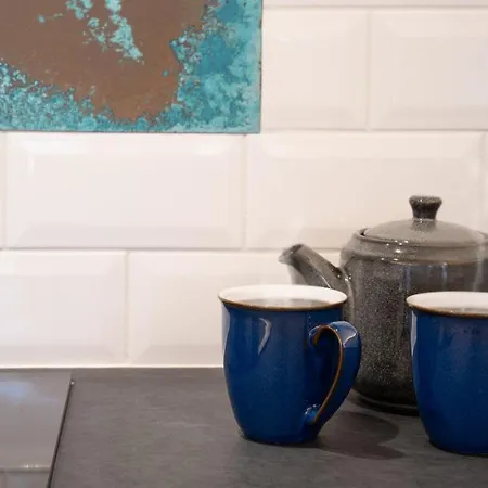 New 2 Bedroom At Waterhead Range By Letmestay Dom wakacyjny *